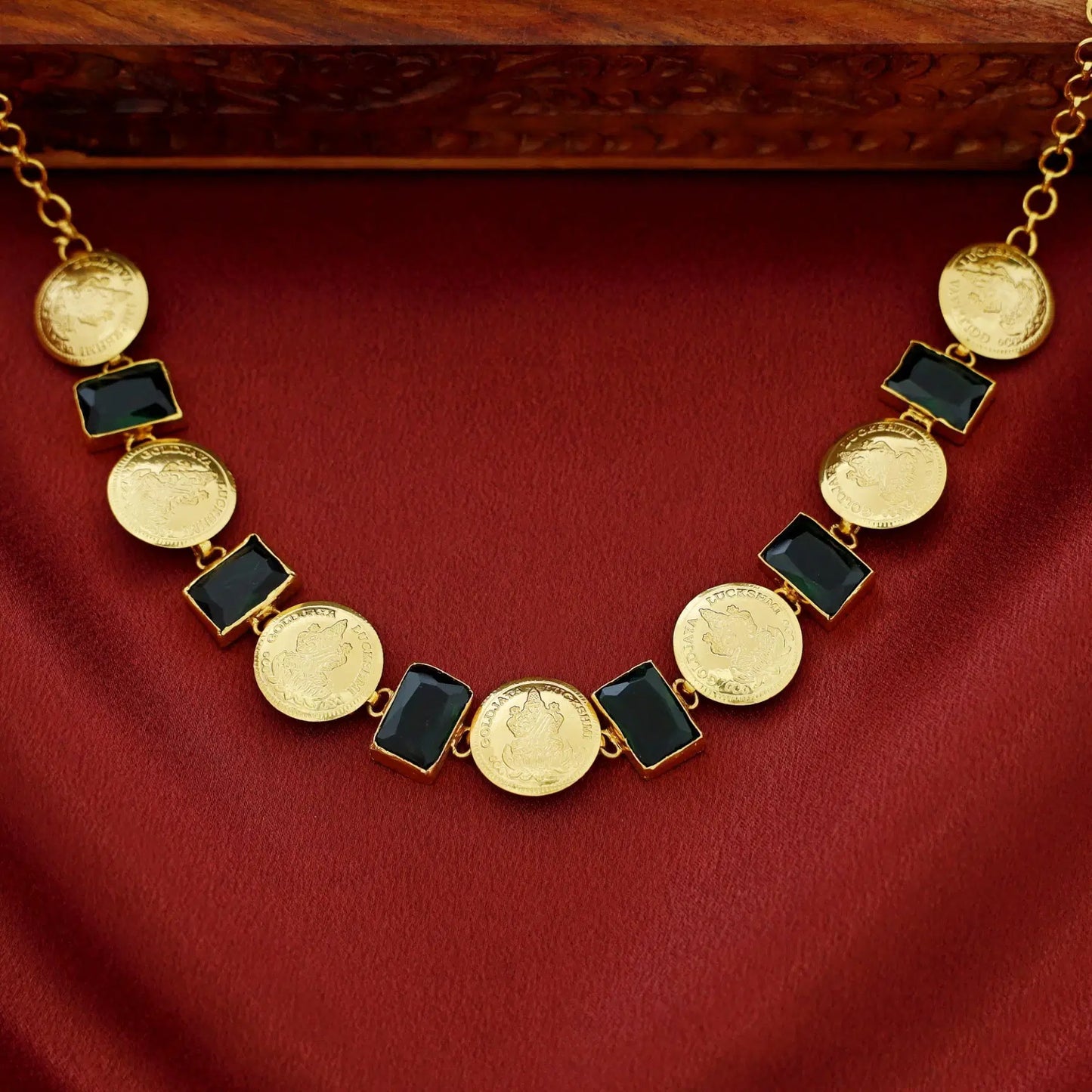 Rectangle Choker